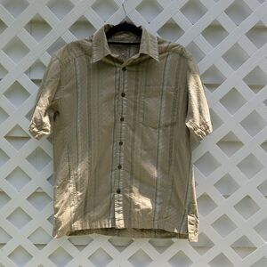 Mountain Hardwear Tan Casual Button Down Shirt Medium